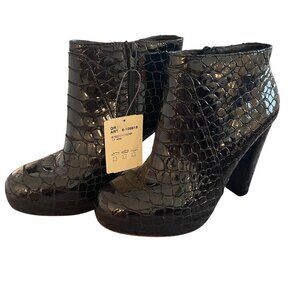 Hogl Womens Booties Size 7.5 Black Croc Embossed Patent Leather High Heel New
